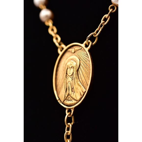 Vintage Vatican Library Collection Pearl Rosary Cross Necklace Gold Signed BinBQ - Picture 7 of 12